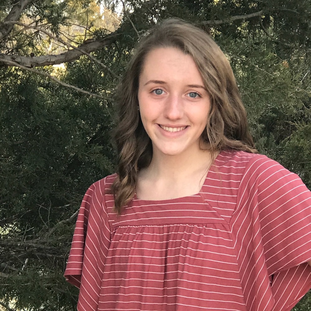 Meet your Posher, Andrea